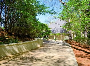 141 Kings Crest Ln, Pelham, AL 35124