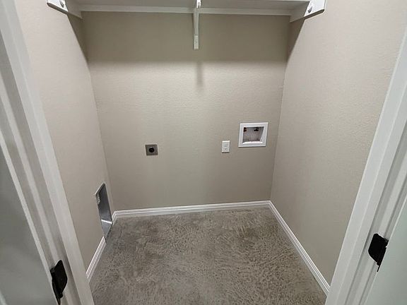 4th image of 1015 Preston St Unit B