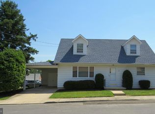 25 James Ave, Littlestown, PA 17340