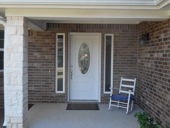 3rd image of 1646 Pineview Ln