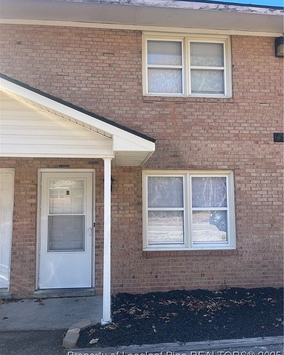 1st image of 4959B Galveston Dr