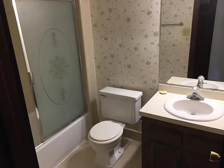 1412 Hunters Point Way — Photo 13