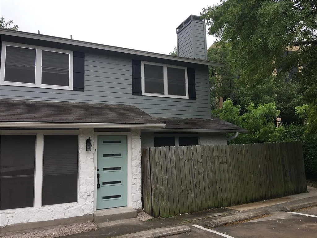 2 bed, 1.5 bath, 1030 sqft, $1,800 — Photo 3