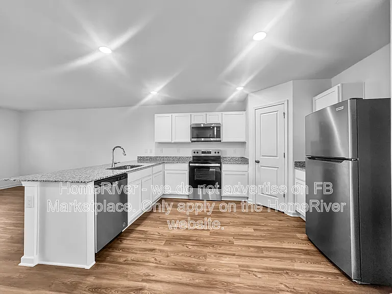 119 Pine Needle Dr — Photo 6