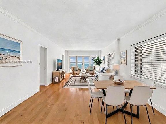 3rd image of 4144 El Mar Dr