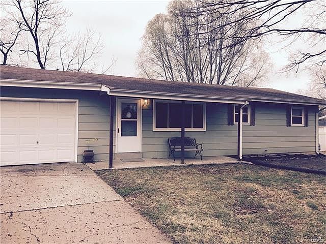 2nd image of 12 Pine Dr