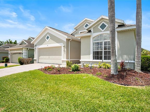 3rd image of 223 Ridge View Dr