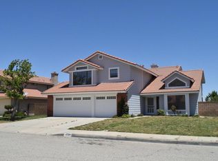 4737 Grandview Dr, Palmdale, CA 93551