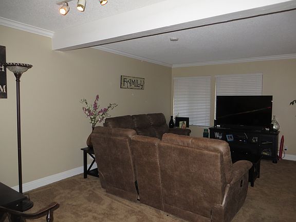 5th image of 163 S Hollenbeck Ave