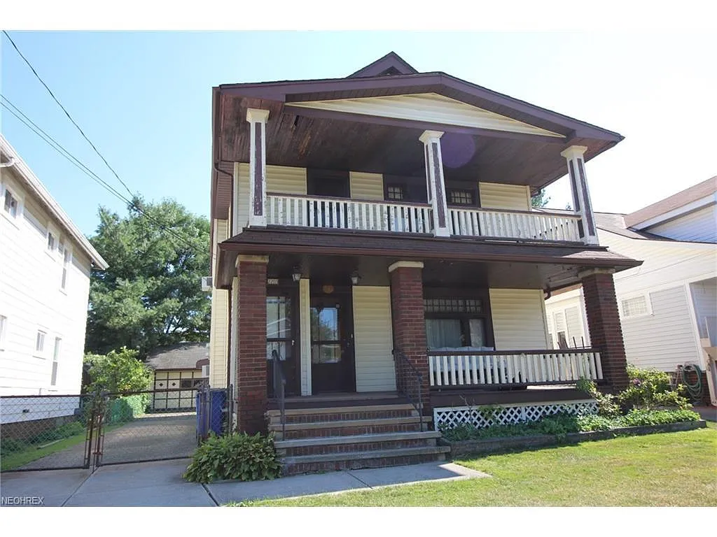 2209 Natchez Ave photo 1