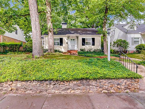 4th image of 304 W Greenway Dr S