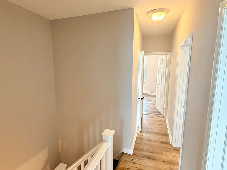 6525 Saybrook Ave — Photo 6