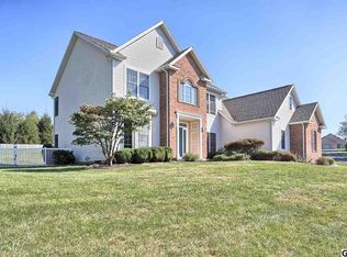 228 Willis Rd, Etters, PA 17319