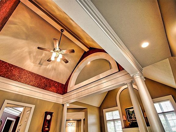 5th image of 6985 Rosecliff Pl