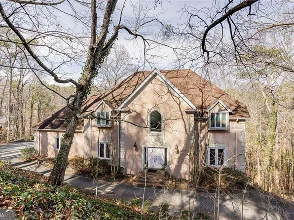 5105 Jett Forest Trl NW, Atlanta, GA 30327