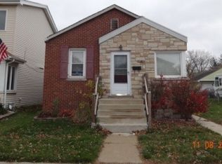 9721 S 53rd Ave, Oak Lawn, IL 60453