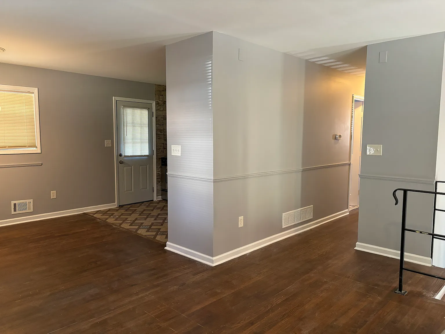 1311 Heather Circle — Photo 4