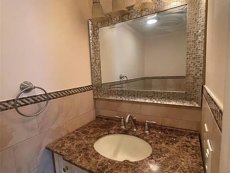 6407 Bay Club Dr #1 — Photo 14