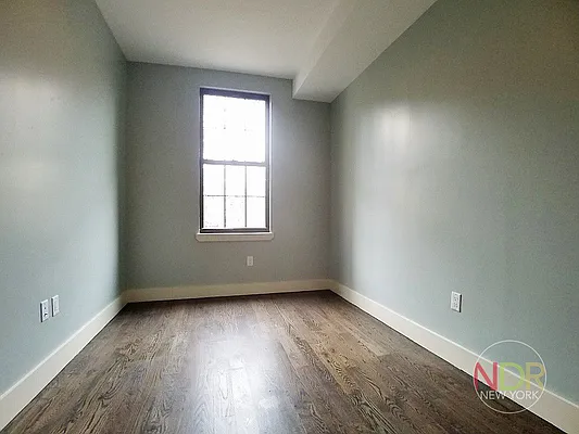 Rented by Next Door Realty NYC | media 20