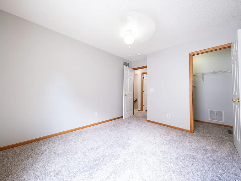 10021 Iris Ln — Photo 23