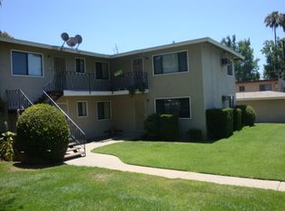 286 W Arrow Hwy APT B, Upland, CA 91786