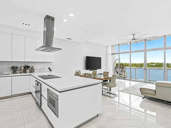 2nd image of 2860 N Ocean Dr Unit 2860