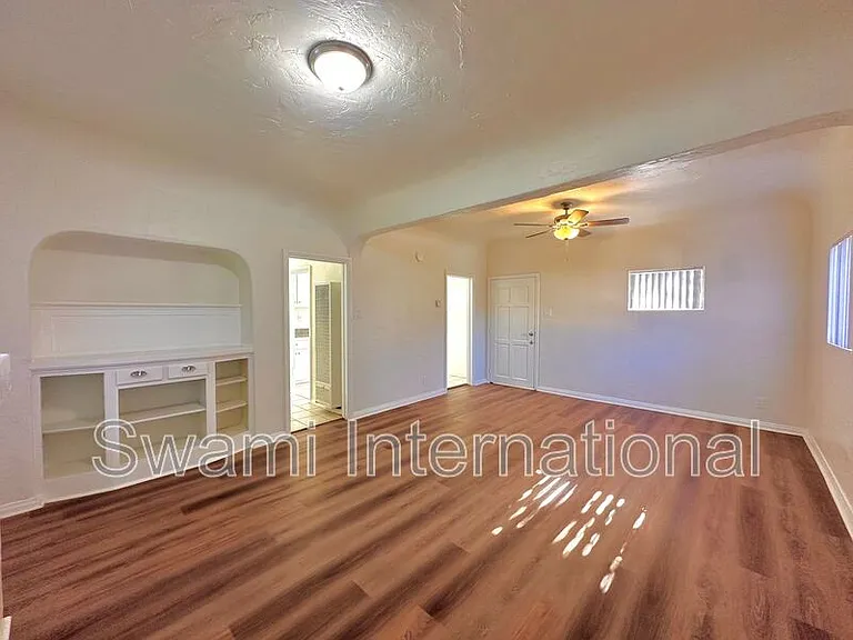2080 Chestnut Ave — Photo 6