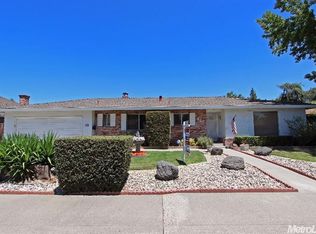 921 Rugby Ln, Modesto, CA 95356