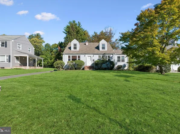 38 Chauncey Ave, Trenton, NJ 08638