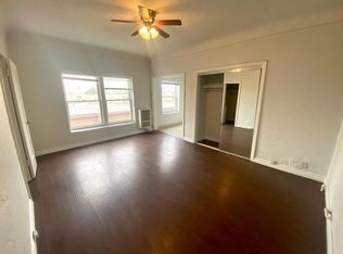 405 S Gramercy Pl #303, Los Angeles, CA 90020