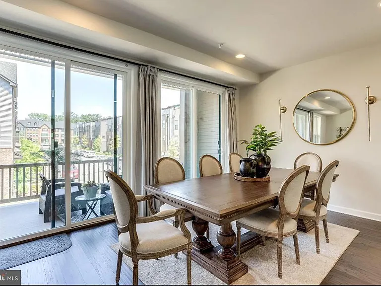 43394 Charitable St — Photo 12