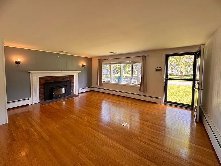 15 Bonito Ave — Photo 5