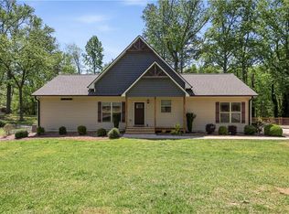 3214 Simpson Park Rd, Gainesville, GA 30506