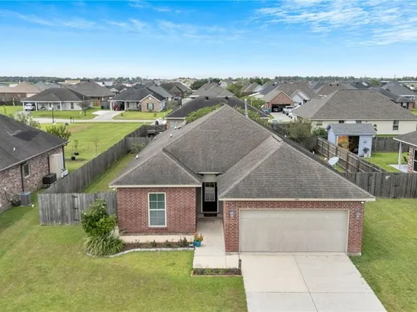 145 Cottage Way, Thibodaux, LA 70301