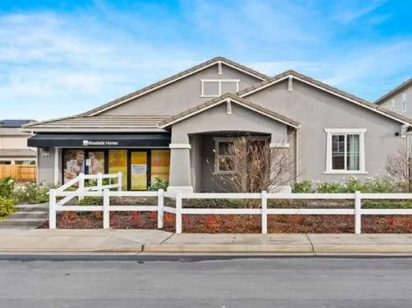 2278 N McArthur Ave, Fresno, CA 93727