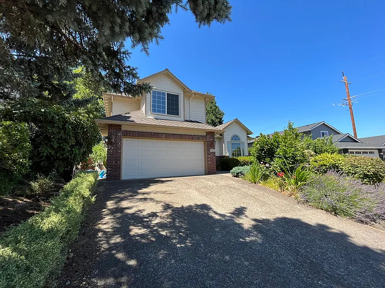 6185 NW 208th Ave — Photo 3