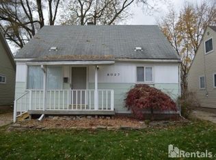 9027 Beatrice St, Livonia, MI 48150