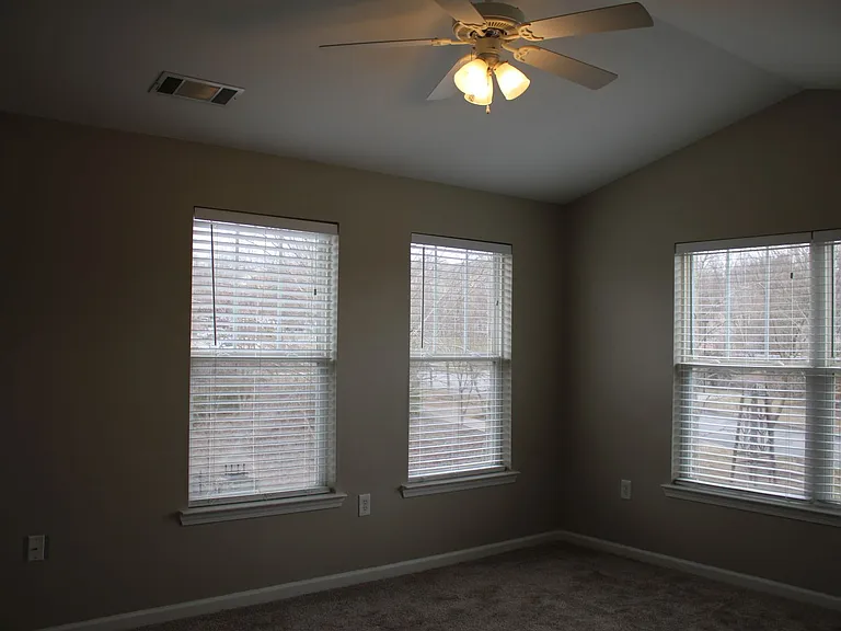 1121 Tree Top Way #1421 — Photo 27