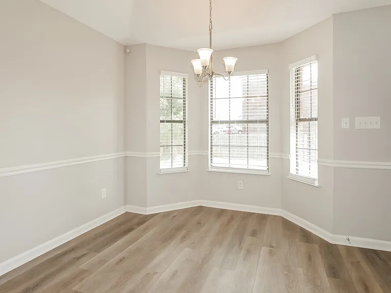 10873 E Ridge Dr — Photo 6