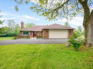 9128 Clover Dr, Milan, MI 48160