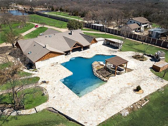 3rd image of 14306 Skyfrost Dr