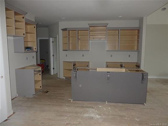 4th image of 1902 Shuford Rd