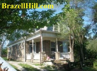 260 N 7th St, McConnelsville, OH 43756