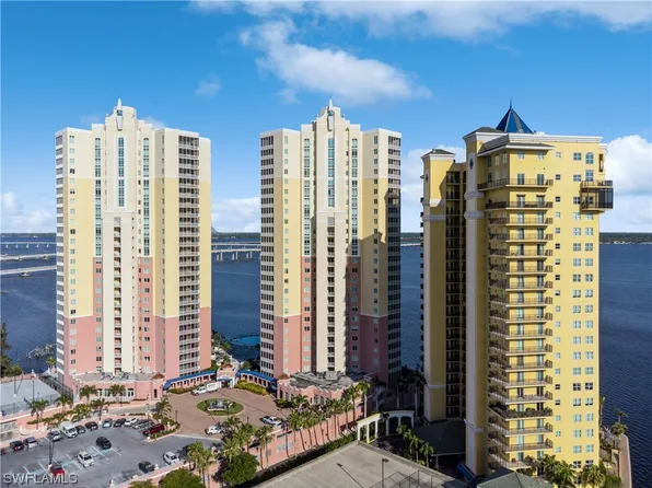 2745 1st St APT 1505, Fort Myers, FL 33916