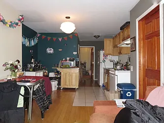 Rented by Rentall Group Inc