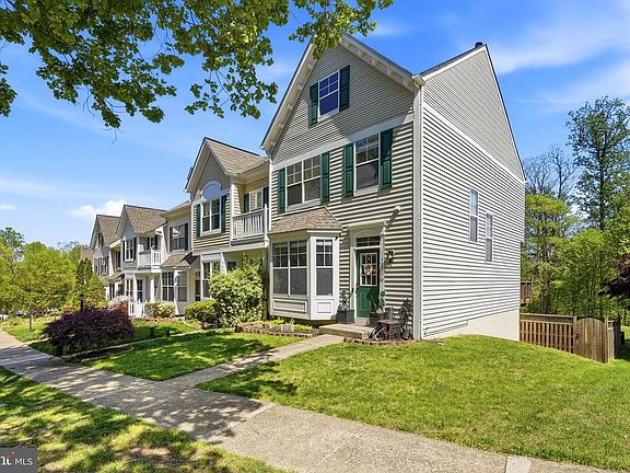 2nd image of 11595 Nellings Pl