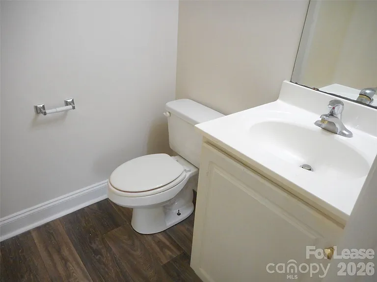 2421 Ryerson Ct — Photo 12