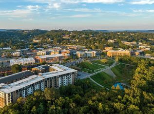 200 Manufacturers Rd APT 443, Chattanooga, TN 37405