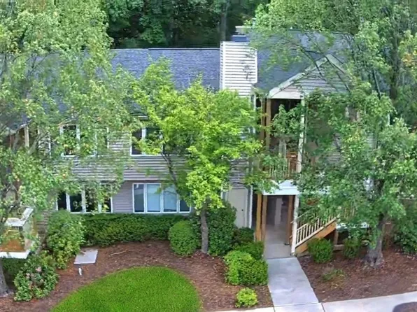 42 Augusta Dr, Clinton Twp., NJ 08801