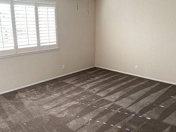 5th image of 427188 Weigand Ct